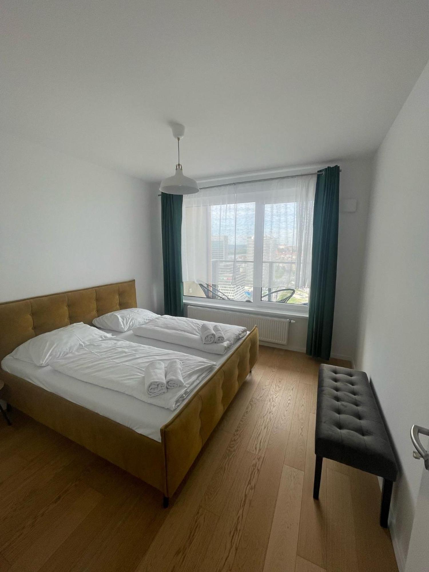 New Downtown Apartment Couple Minute From The Old Town 布拉迪斯拉发 外观 照片